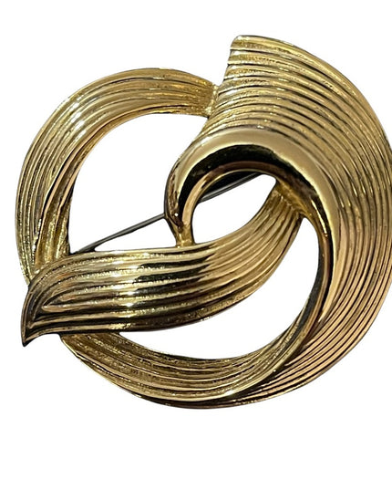 Vintage Fancy gold brooch