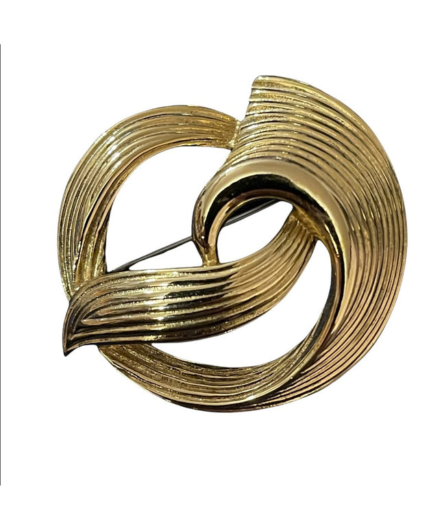 Vintage Fancy gold brooch