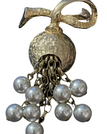 Vintage brushed gold faux pearl fancy dangle brooch