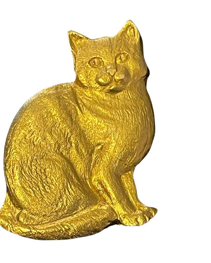Fancy gold finish over pewter 1984 vintage Tabby cat brooch