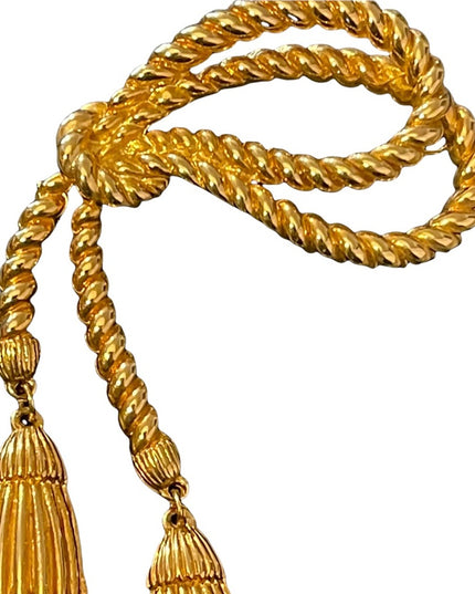 Vintage gold finish dancy rope with tassel dangle brooch