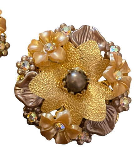 Beau jewels Fancy ornate flower crystal gold finish clip on earrings
