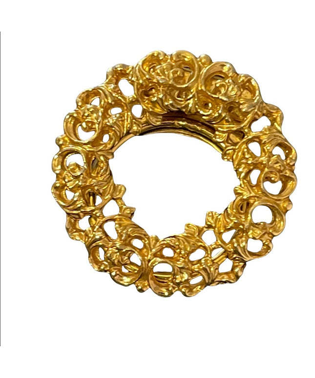 Vintage gold finish ornate wreath scarf clip