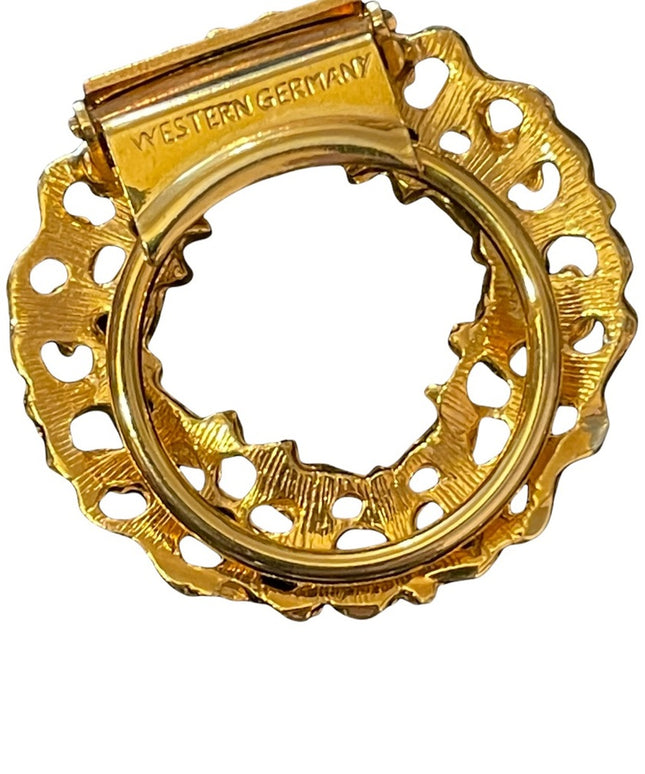 Vintage gold finish ornate wreath scarf clip