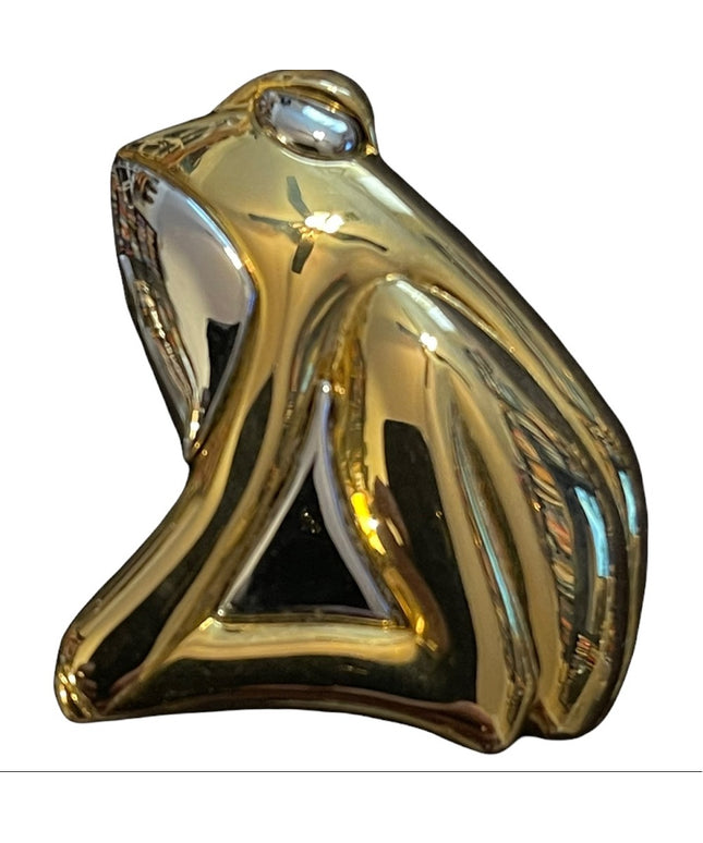 Shiny pretty gold & silvrr finish sitting frog brooch