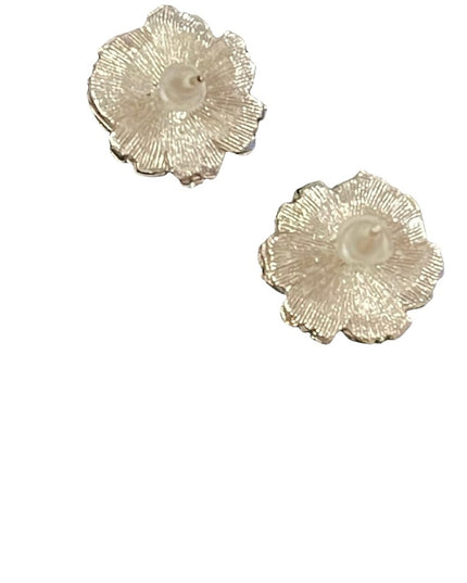 Vintage brused silver small flower earrings