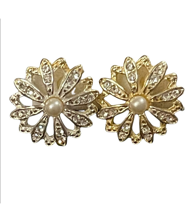 Silver tone faux pearl flower earrings