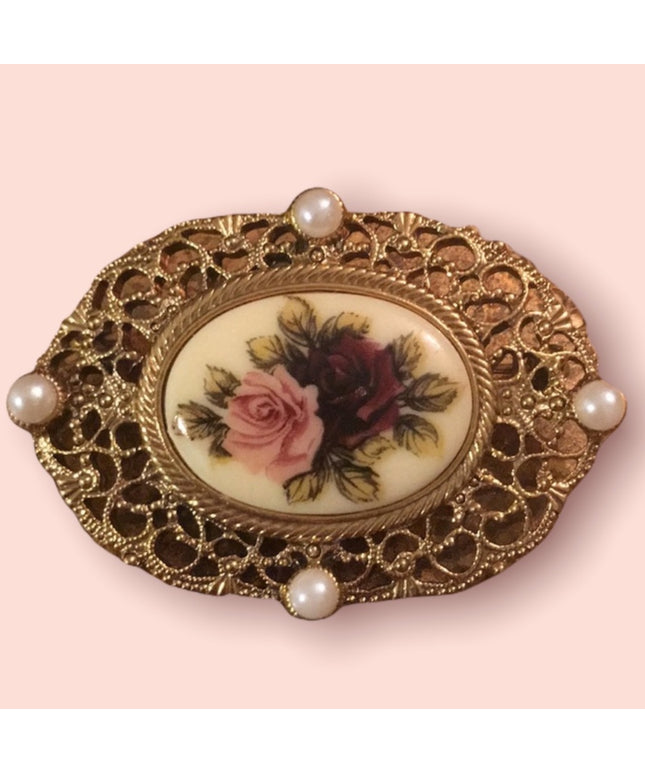 Vintage faux pearl gold tone flower cameo brooch