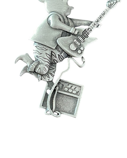 Vintage JJ 1980s Pig piggy playing a guitar musician brooch