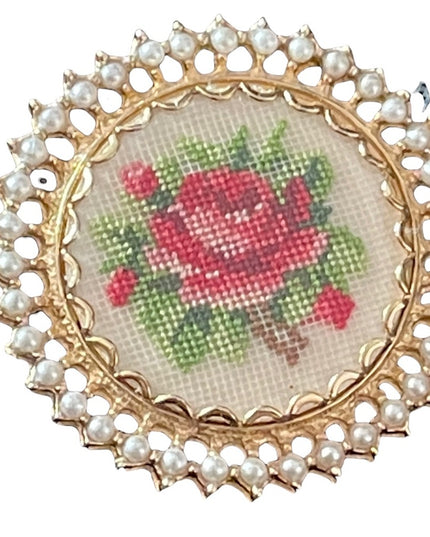 Vintage gold tone cross stitch flower faux pearl necklace pendant