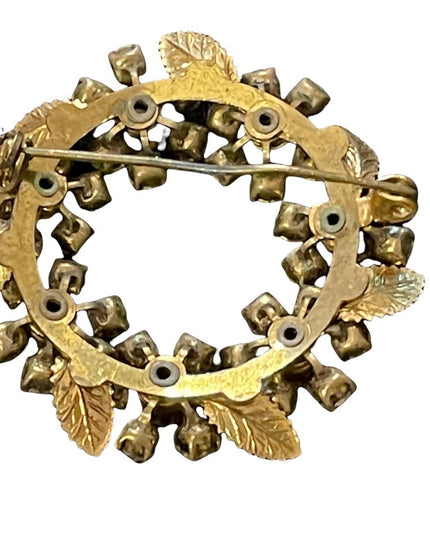 Vintage rhinestone crystal brooch with gold finish leafs leaves leaf wreath