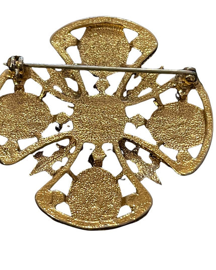 Vintage 1980s Majestic faux pearl royal brooch