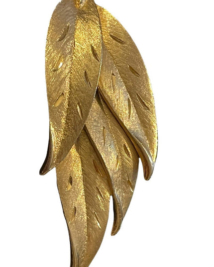Brushed gold large leaf brooch