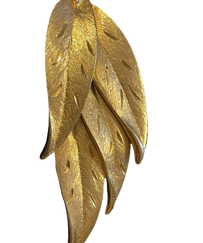 Brushed gold large leaf brooch