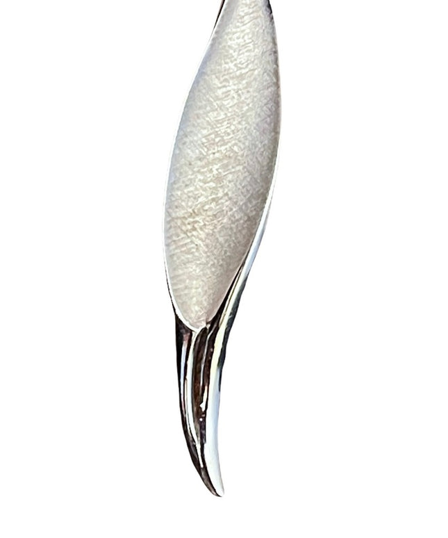 Vintage brushed  silver feather bar brooch