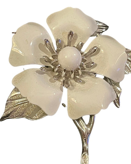Vintage 1960s Silver metal & white enameled fancy flower brooch