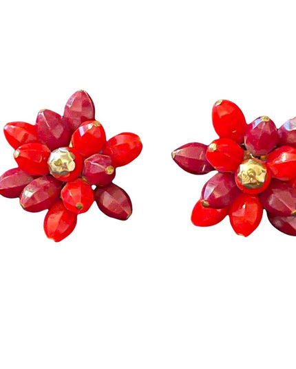 Vintage plastic 1960s clip on pink flower earrings