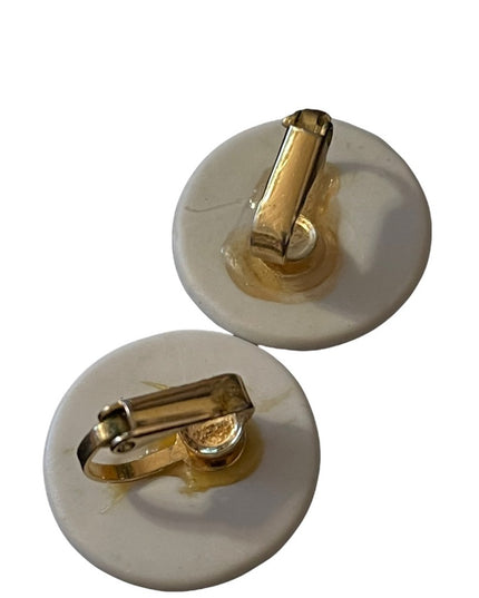 Vintage plastic flower transfer clip on earrings
