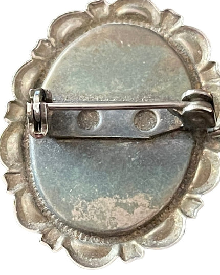 Vintage plastic resin cameo brooch
