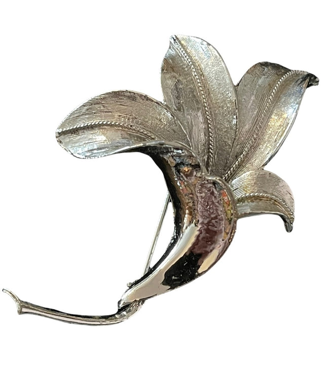 Vintage brused silver flower brooch appx 1960s CORO