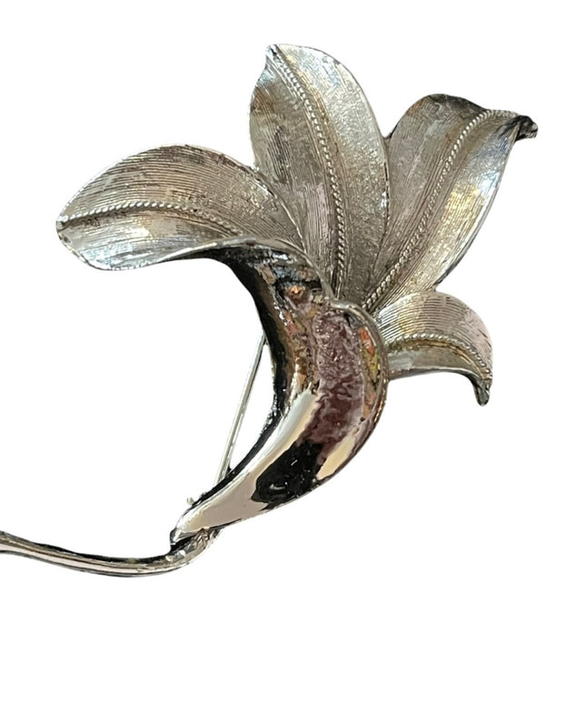Vintage brused silver flower brooch appx 1960s CORO