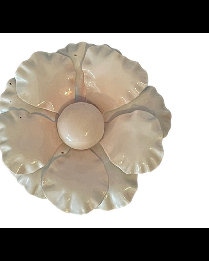 Vintage pink white enamel metal flower brooch 1960s