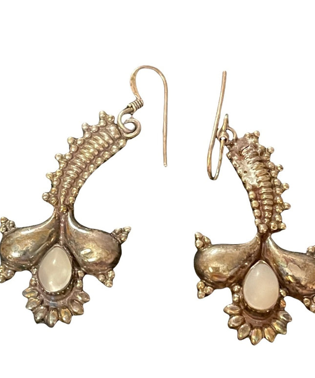 Vintage sterling silver moonstone dangle earrings