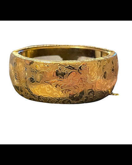 Vintage gold tone etched heavy chunky bangle bracelet