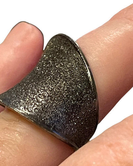 Charles Garnier Blk oxidized sterling silver constellation coll modernist ring