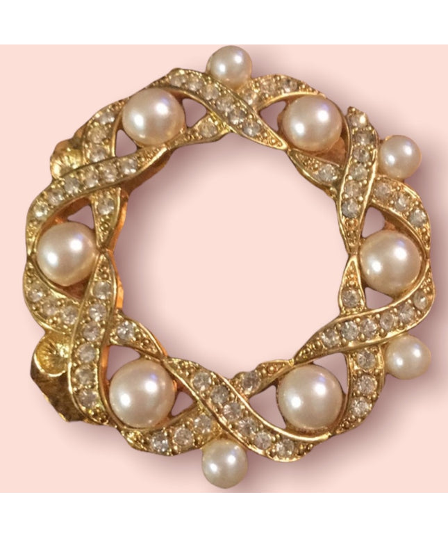 Gold tone Faux pearl crystal wreath brooch