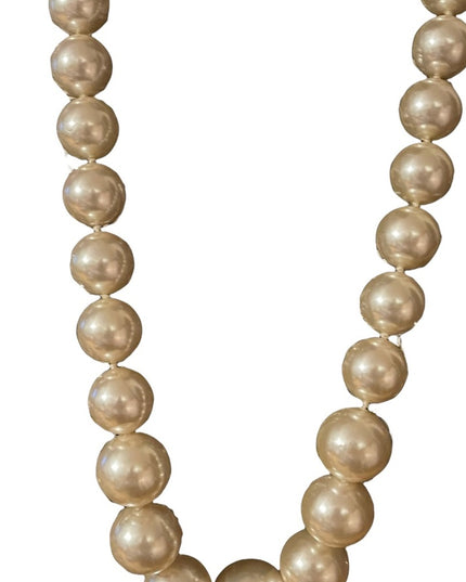 Kenneth J Lane chunky faux pearls necklace