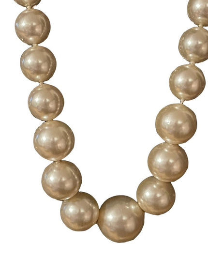 Kenneth J Lane chunky faux pearls necklace