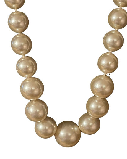 Kenneth J Lane chunky faux pearls necklace