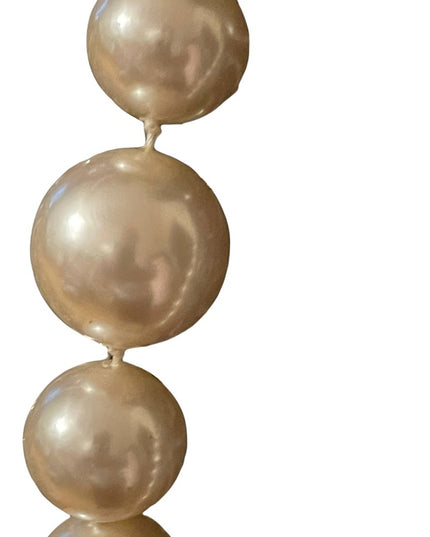 Kenneth J Lane chunky faux pearls necklace