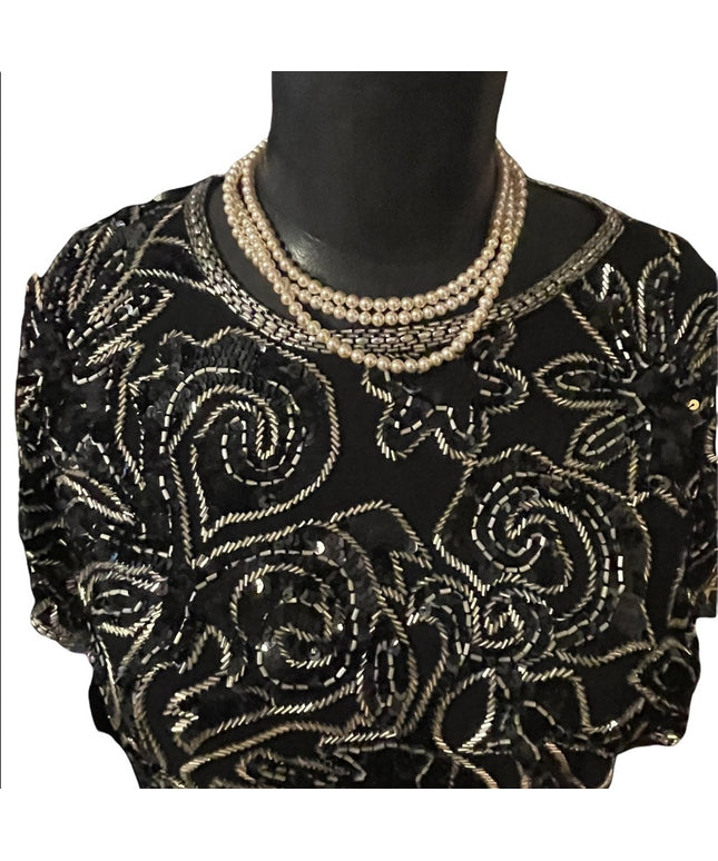 Sarah Coventry 3 strand faux pearl necklace Vintage