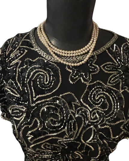 Sarah Coventry 3 strand faux pearl necklace Vintage