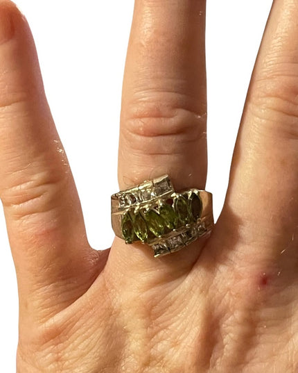 Sterling silver 925 peridot & CZ cocktail ring