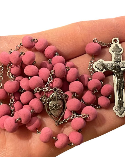 Vintage pink bead Silver cross crucifix rosary Italy Catholic necklace