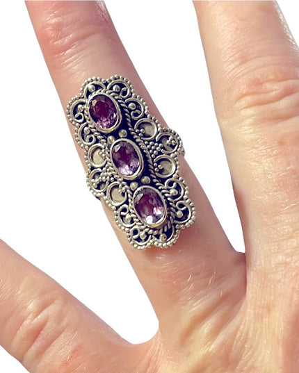 Vintage sterling silver 925 amethyst oblong wire work heart design ring
