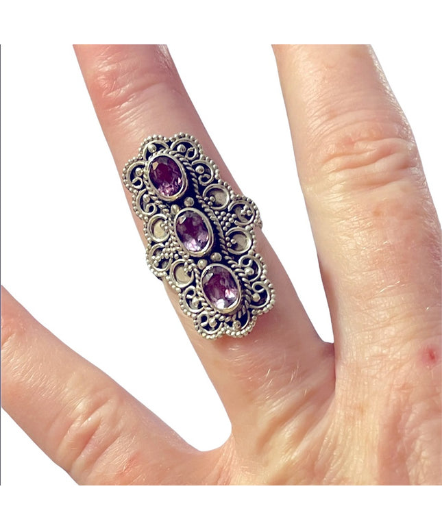Vintage sterling silver 925 amethyst oblong wire work heart design ring