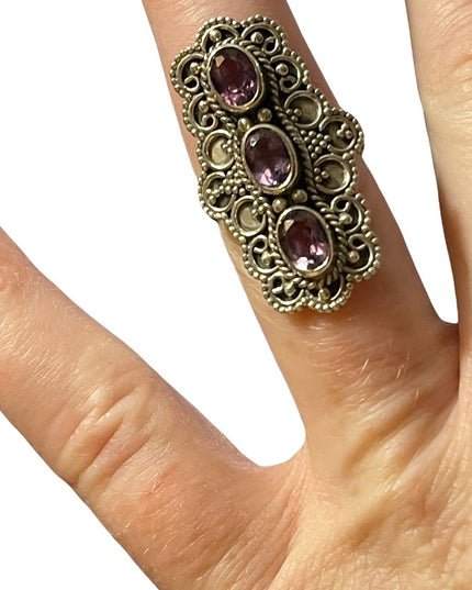 Vintage sterling silver 925 amethyst oblong wire work heart design ring