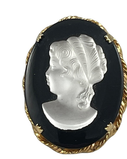 Vintage CZECH glass cameo brooch beautiful’ black silhouette