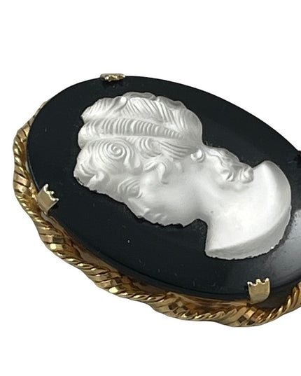 Vintage CZECH glass cameo brooch beautiful’ black silhouette