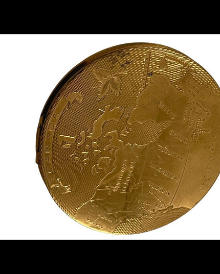 Vintage gold finish Canada map compact makeup powder collectible