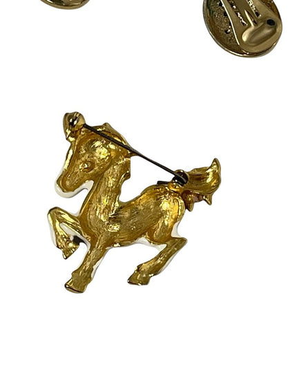 Vintage enameled horse brooch with rhinestone clip on earrings gold finish