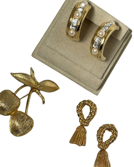 Lot jewelry gold cherries Sarah Cov brooch rhinestone earrings dangle couture