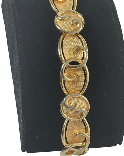 Vintage 1980s Boucher gold chunky fancy swirl design link bracelet
