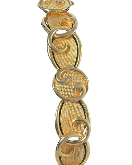 Vintage 1980s Boucher gold chunky fancy swirl design link bracelet