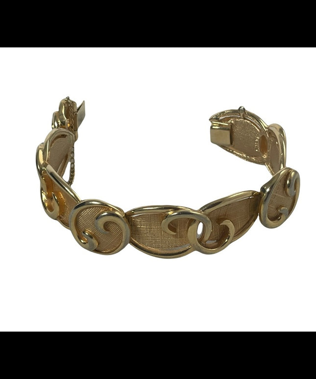 Vintage 1980s Boucher gold chunky fancy swirl design link bracelet