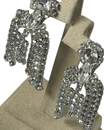 Vintage Weiss 1960s Crystal sparkle dangle fancy party gala clip on earrings